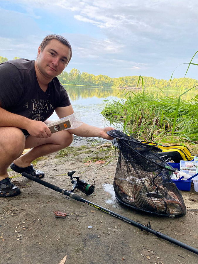 Чорний Дмитро. Місто Дніпро, річка Дніпро